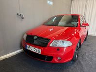 Skoda Octavia KOMBI RS 2.0 TDI EURO4|NYBES|DRAGKROK|NYKAMREM