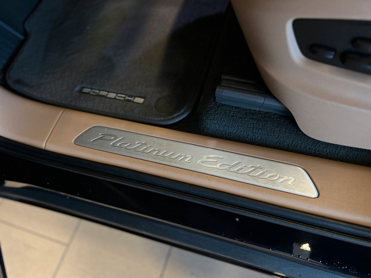 Porsche Cayenne E-Hybrid TipTronic, 8-trinn, 462hk, 2022