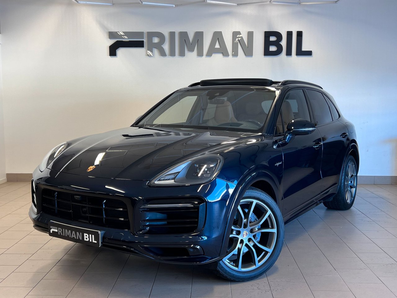Porsche Cayenne E-Hybrid TipTronic, 8-trinn, 462hk, 2022