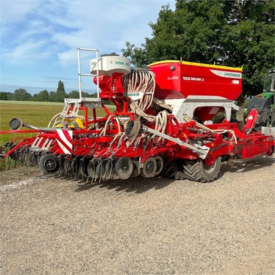 Pöttinger Terrasem C4 Fertilizer