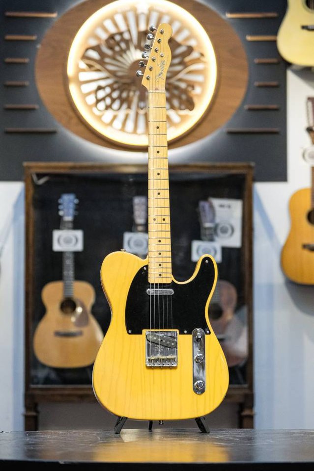 2003 Fender American Vintage ...