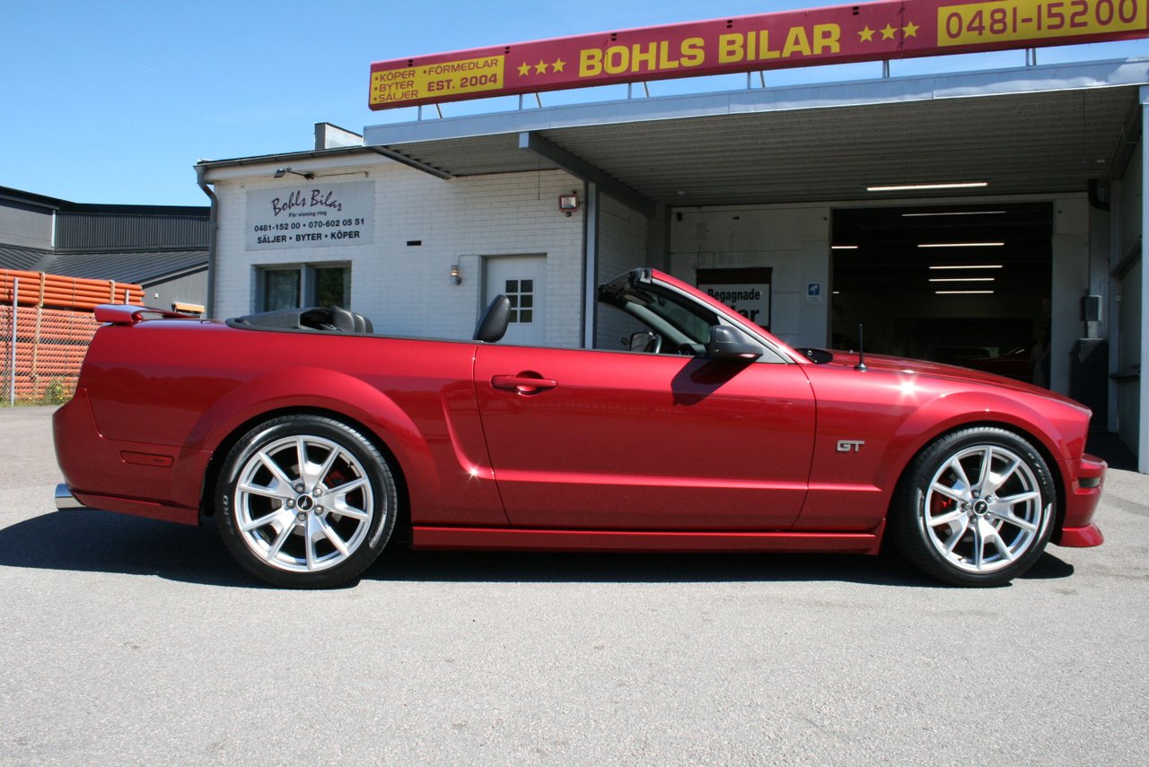 Ford Mustang GT V8 Convertibl...