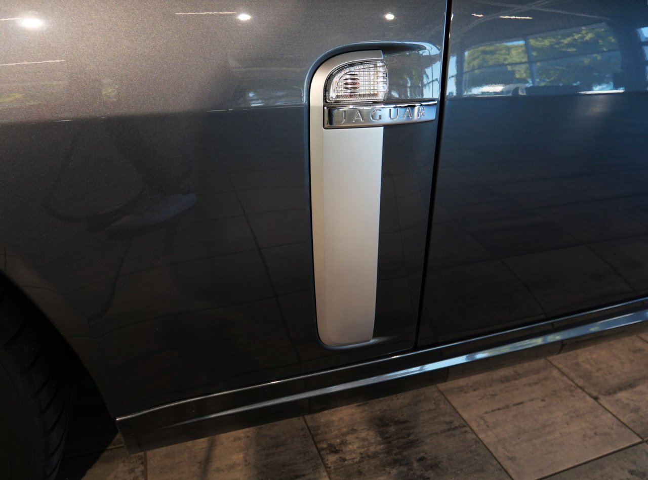 Jaguar XKR Convertible Automatisk, 6-trinn, 416hk, 2007