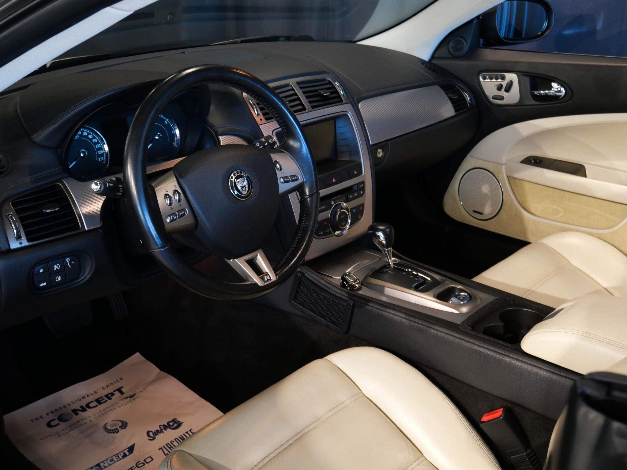 Jaguar XKR Convertible Automatisk, 6-trinn, 416hk, 2007