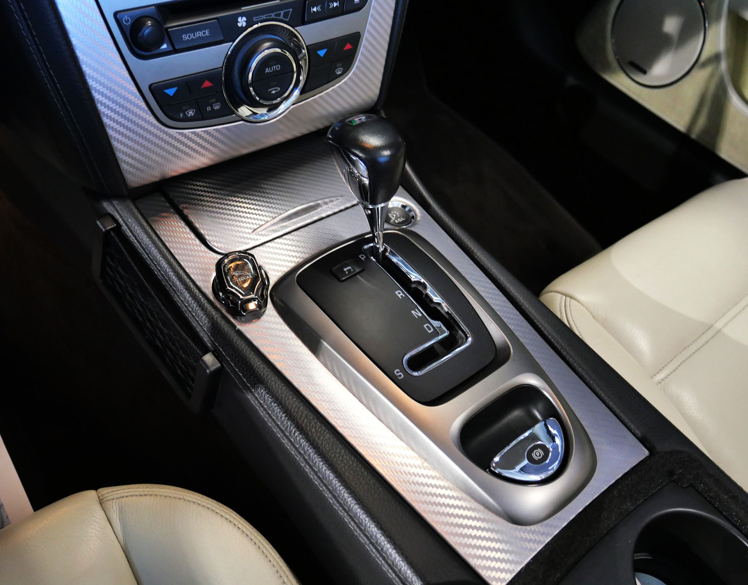 Jaguar XKR Convertible Automatisk, 6-trinn, 416hk, 2007