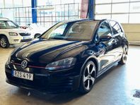 Volkswagen Golf 5-door GTI Performance 230HK  /SOMMARKAMPANJ