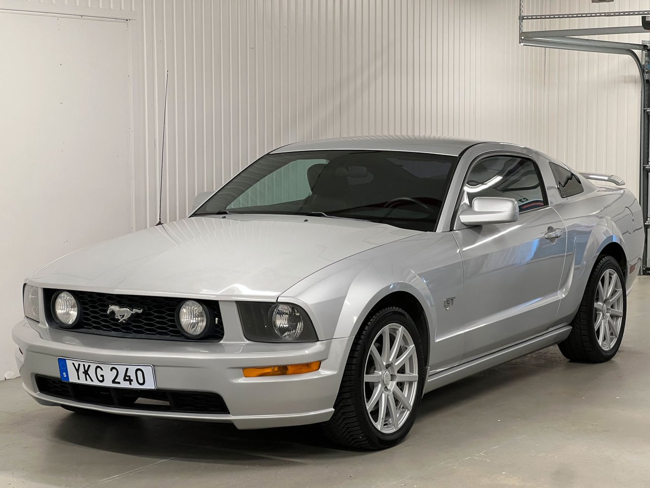 Ford Mustang GT 4.6 V8 Nybesi...