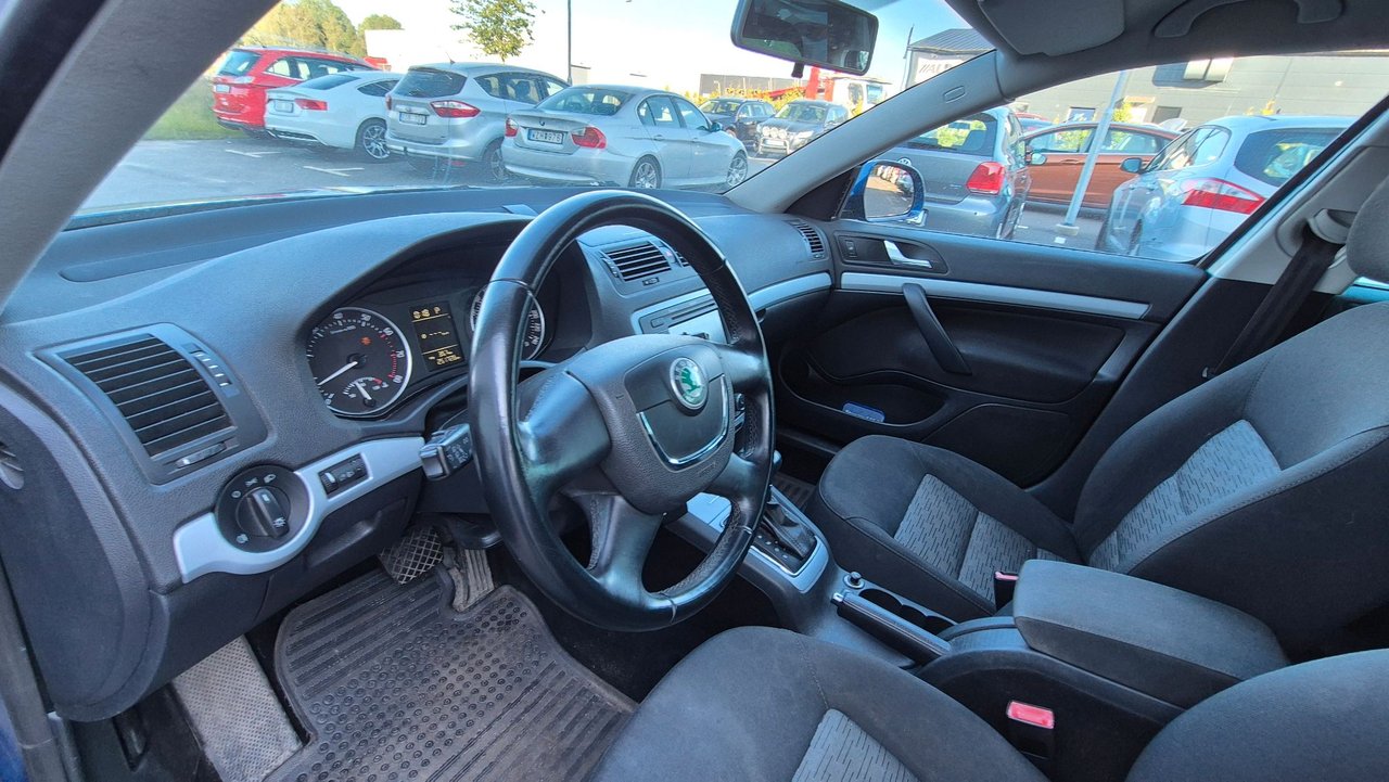 Škoda Octavia Kombi 1.2 TSI  DSG Sekventiell, 105hk, 2011