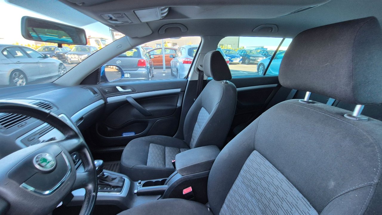 Škoda Octavia Kombi 1.2 TSI  DSG Sekventiell, 105hk, 2011
