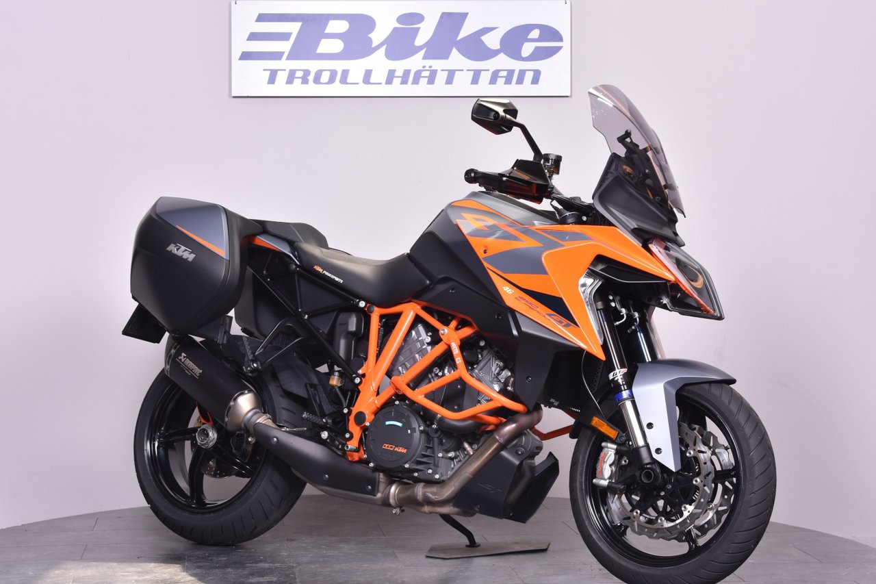 KTM 1290 SUPERDUKE GT