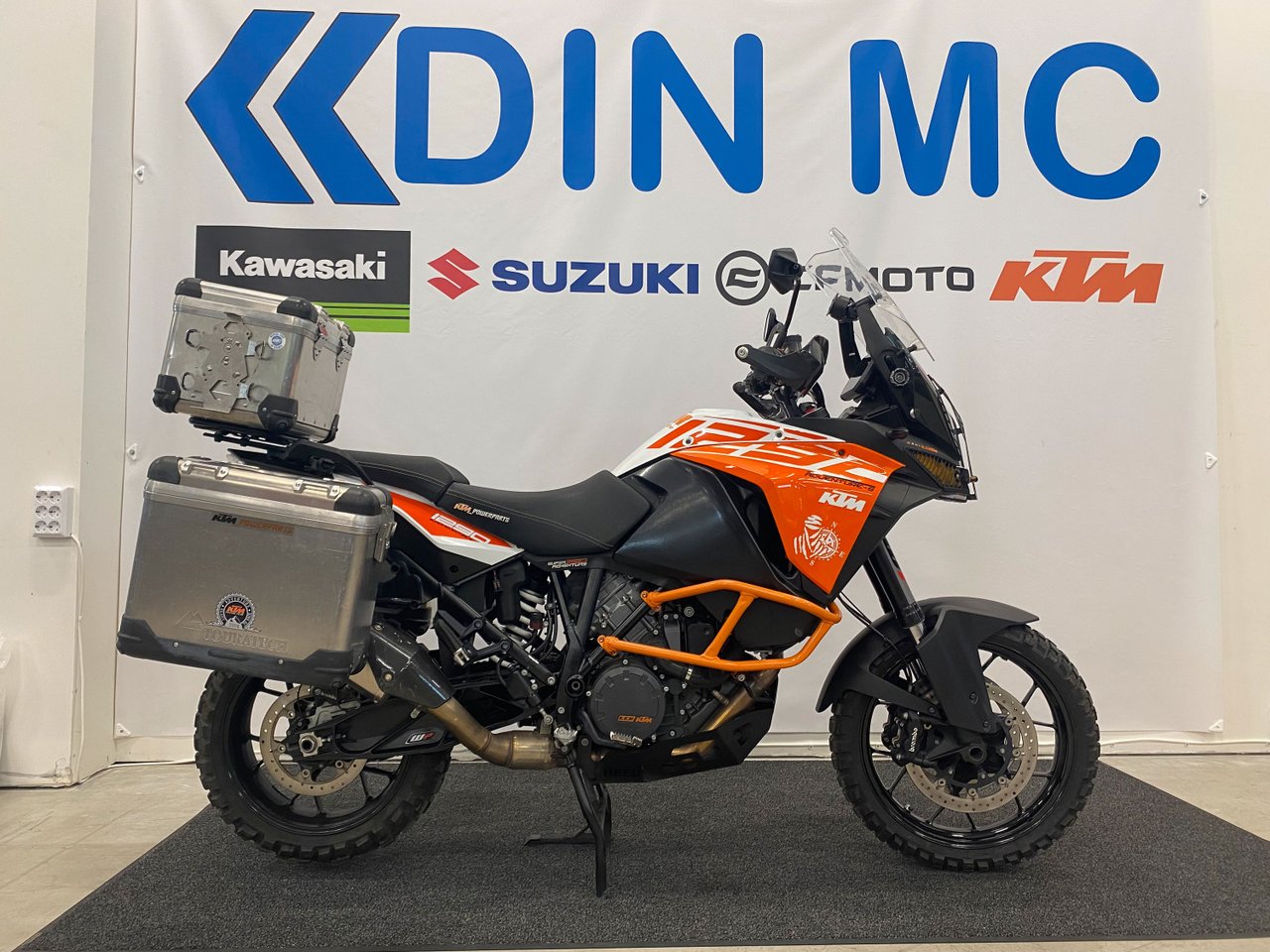 KTM 1290 Super Adventure S "F...