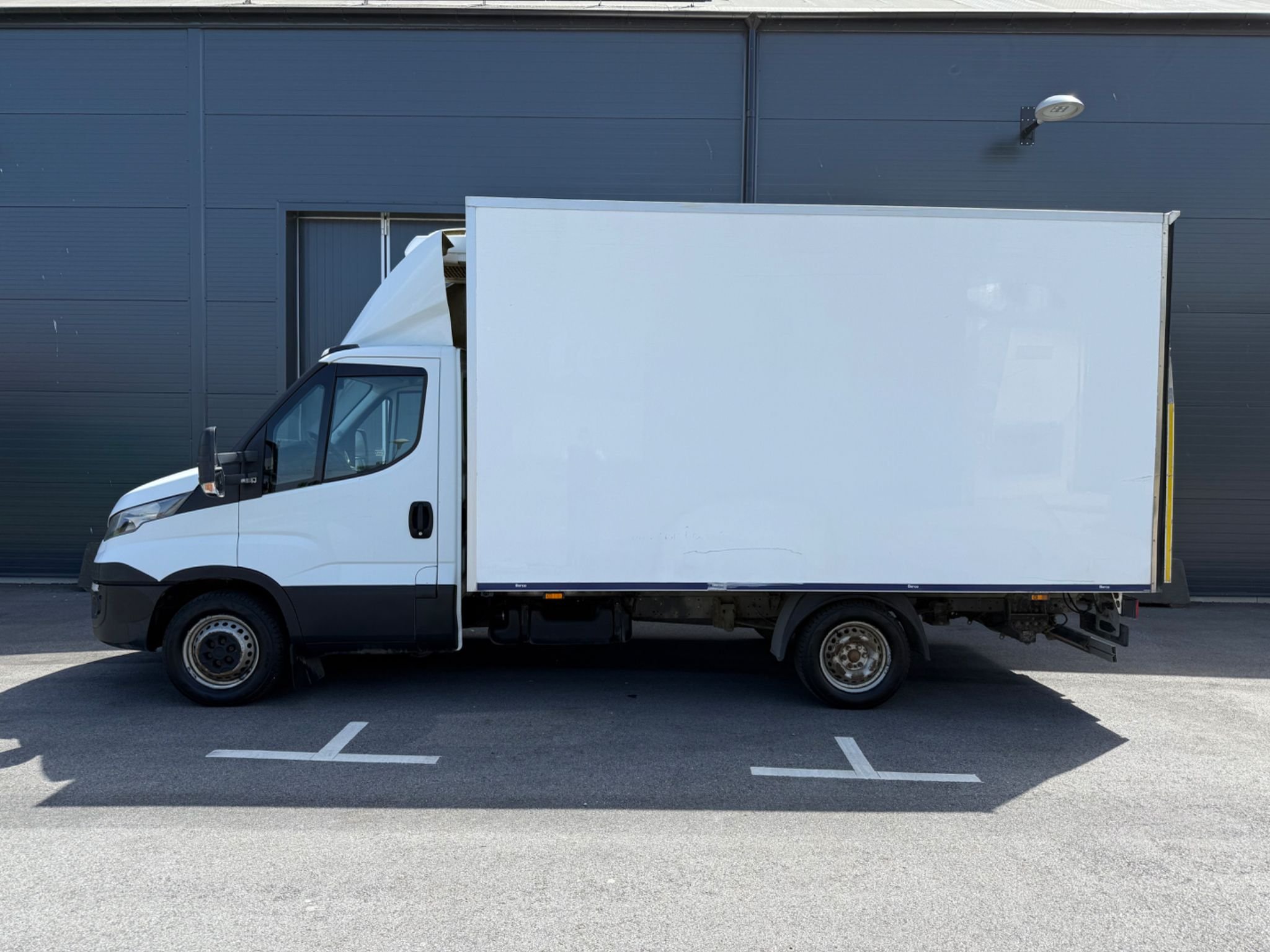 Iveco Daily 35-130 Chassi Cab 2.3 JTD Hi-Matic, 126hk, 2016