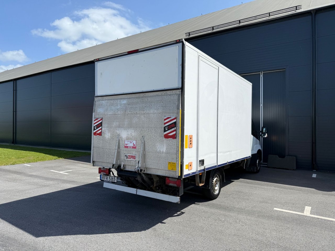 Iveco Daily 35-130 Chassi Cab 2.3 JTD Hi-Matic, 126hk, 2016