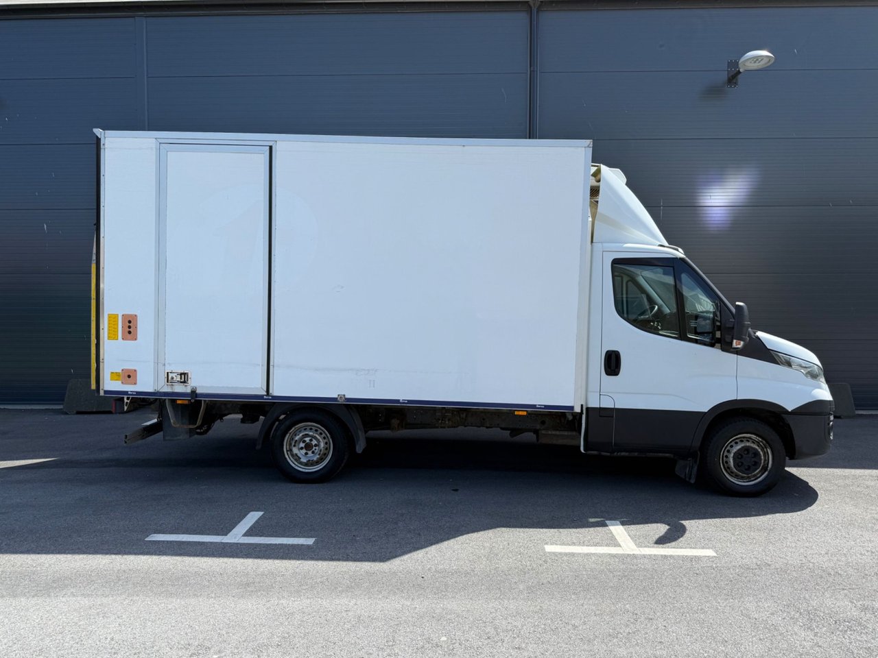 Iveco Daily 35-130 Chassi Cab 2.3 JTD Hi-Matic, 126hk, 2016