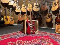 Fender LTD Parallel Universe Series Jaguar Strat -18 (Beg)