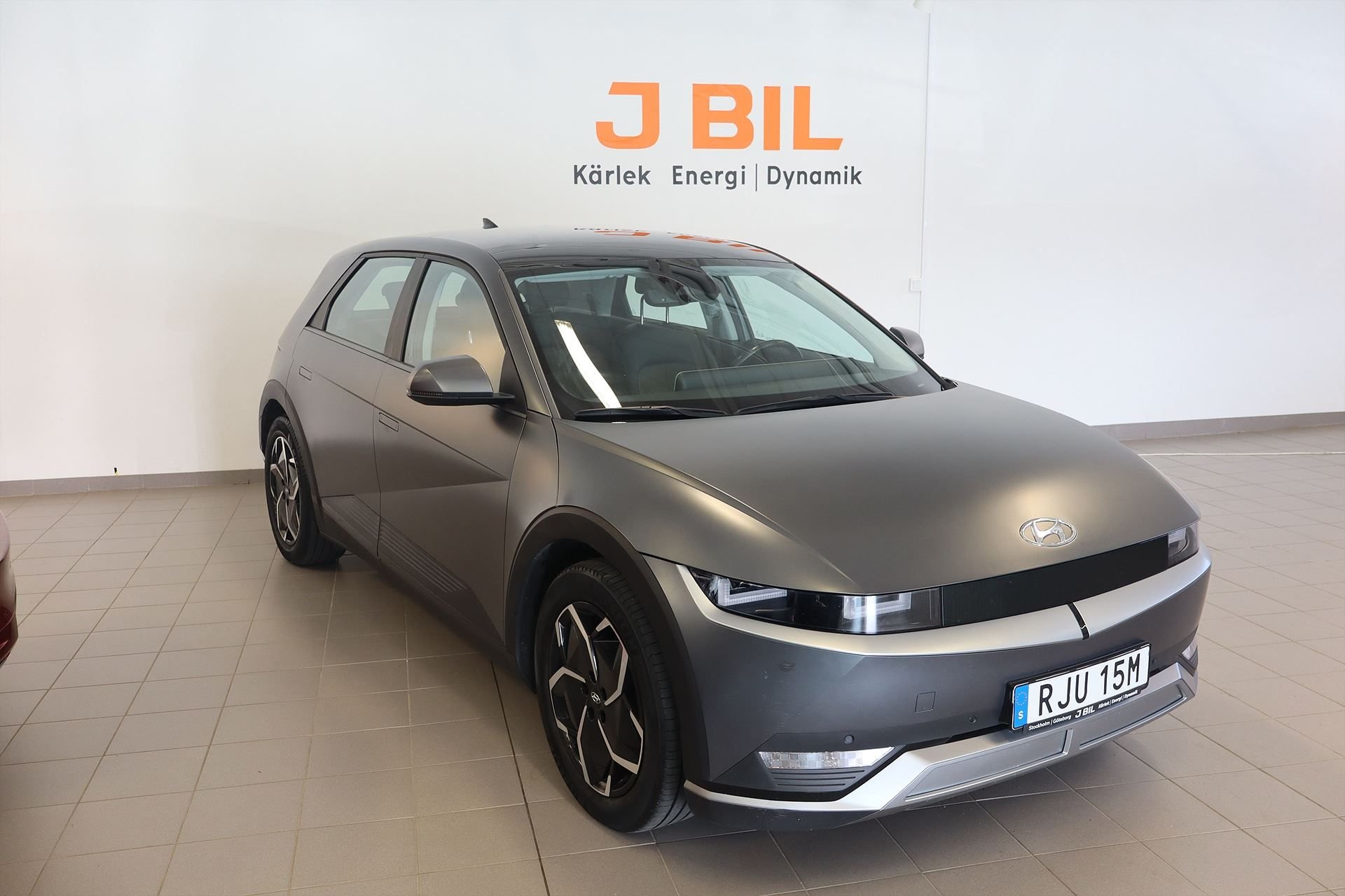 Hyundai Ioniq 5 72.6 kWh, 218hp, 2022