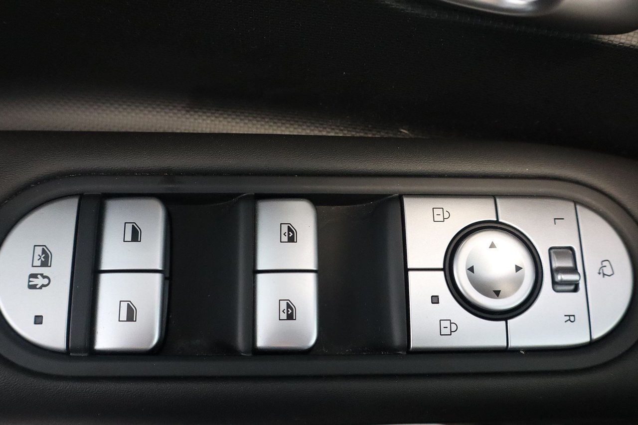 Hyundai Ioniq 5 72.6 kWh, 218hp, 2022