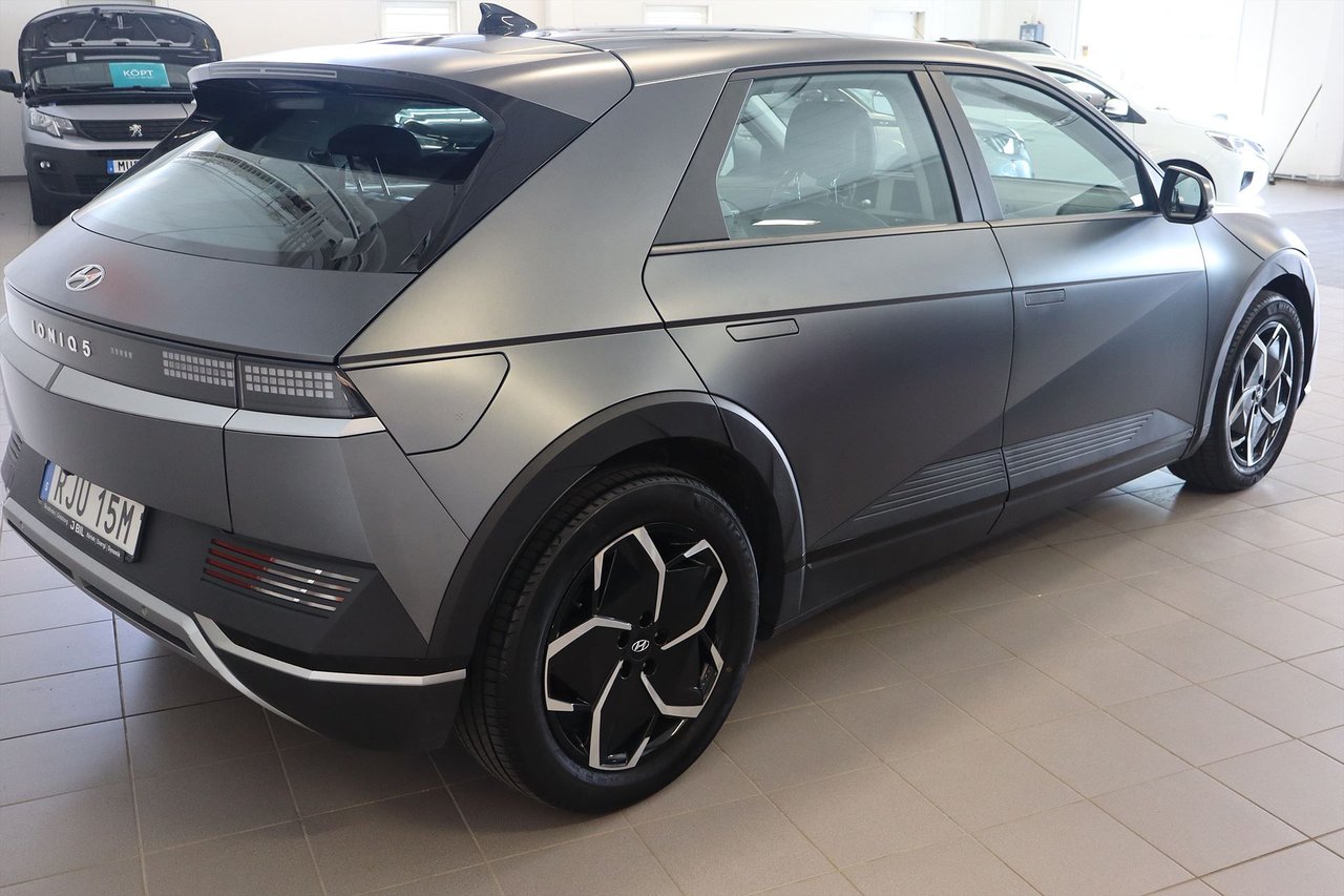 Hyundai Ioniq 5 72.6 kWh, 218hp, 2022