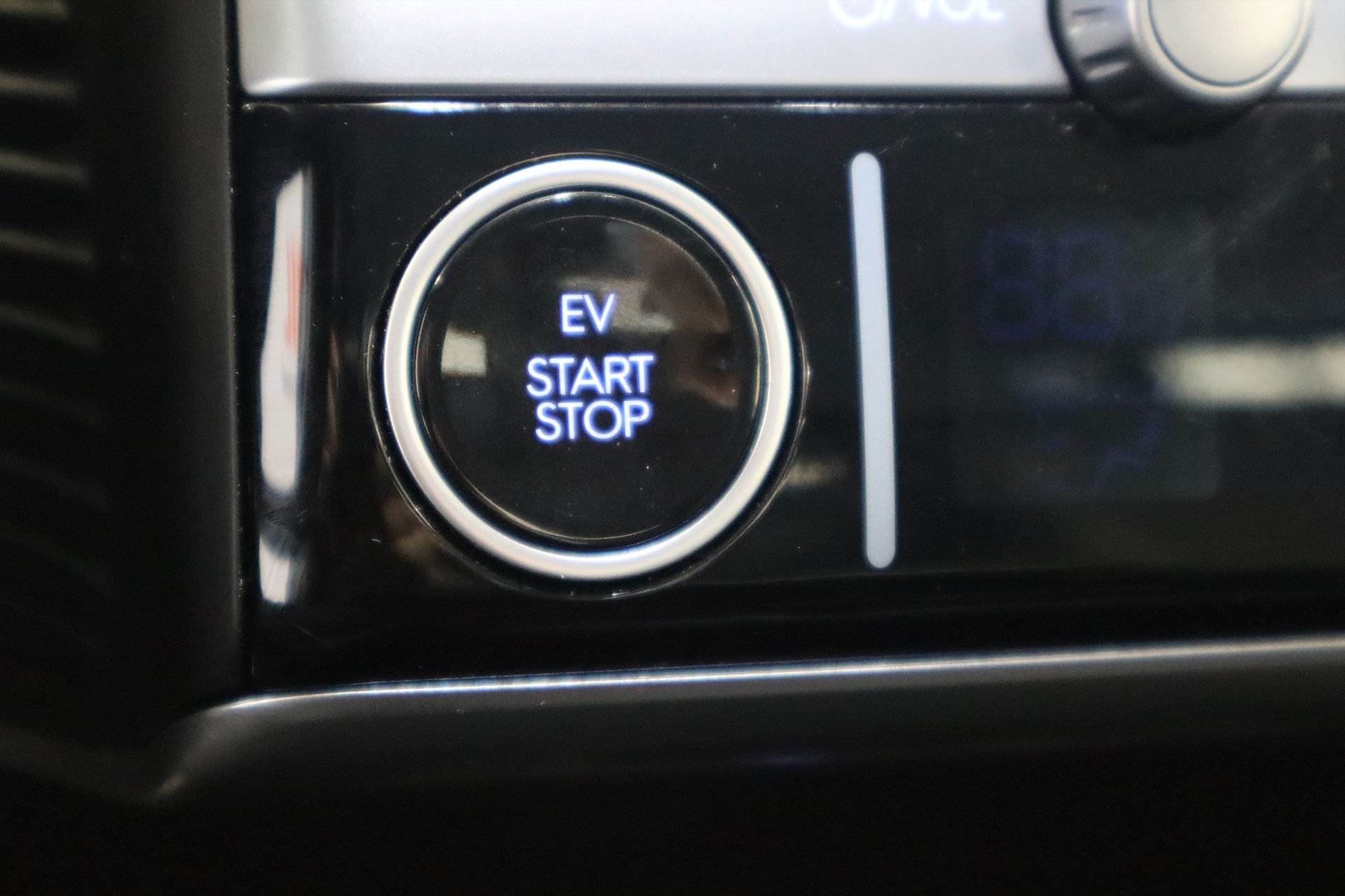 Hyundai Ioniq 5 72.6 kWh, 218hp, 2022