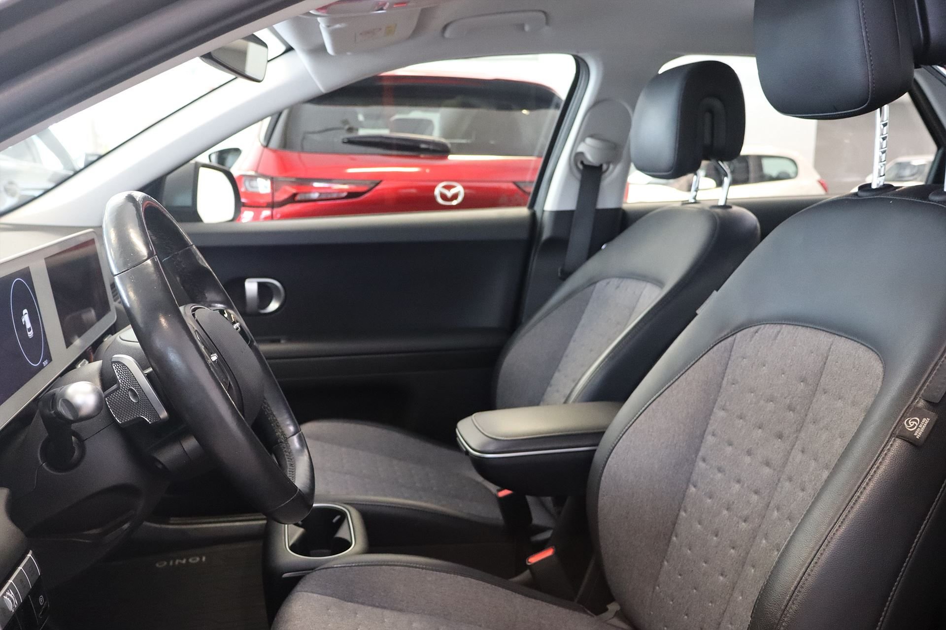 Hyundai Ioniq 5 72.6 kWh, 218hp, 2022