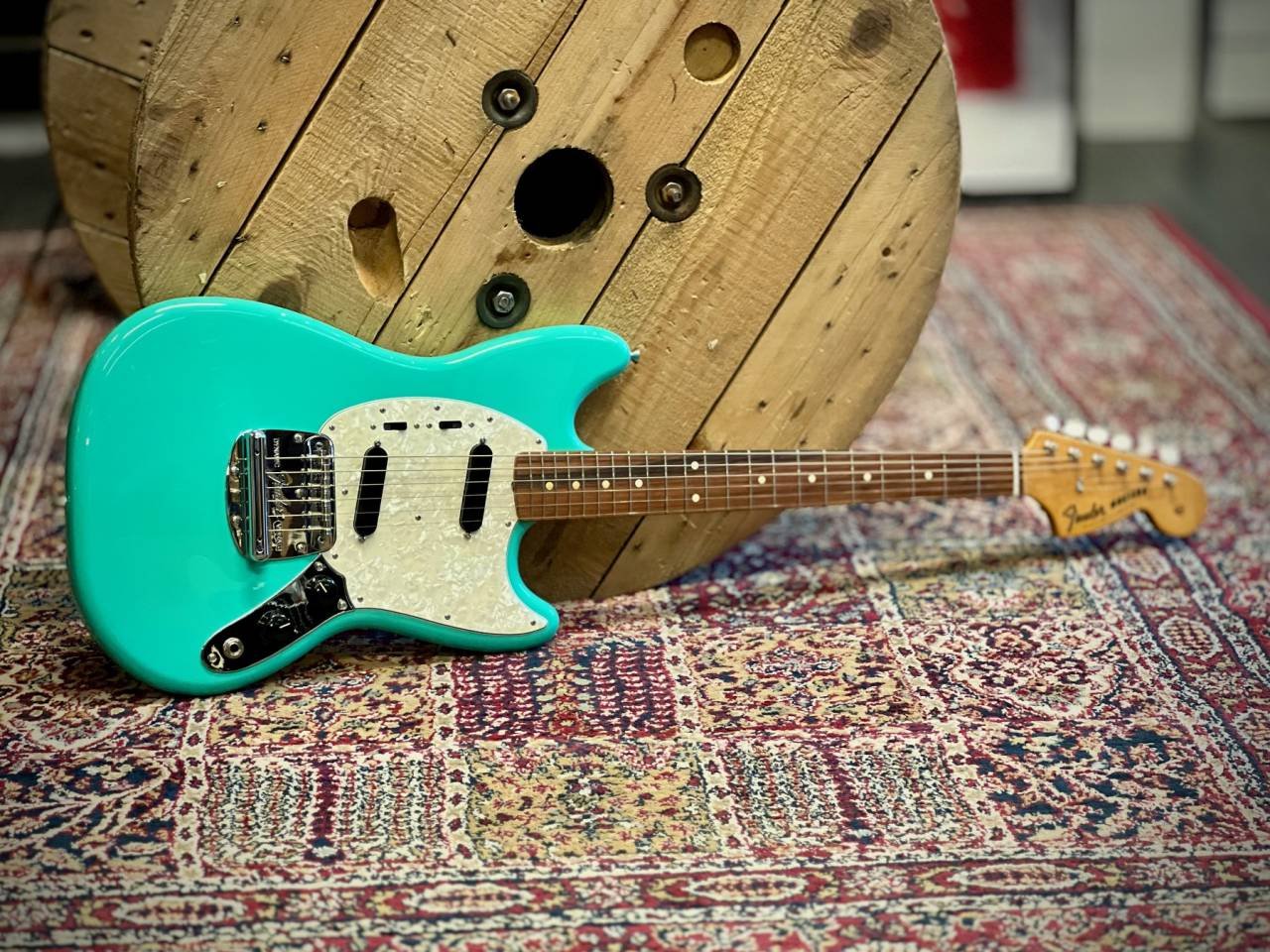 Begagnad Fender Mustang Vintera