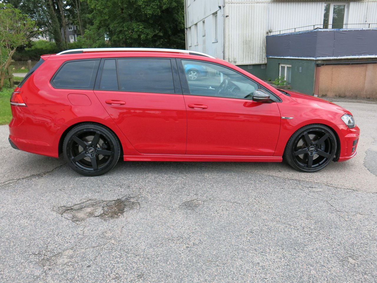 Volkswagen Golf Sportscombi  R 2.0 TSI BMT 4Motion DSG Sekventiell, 300hk, 2016