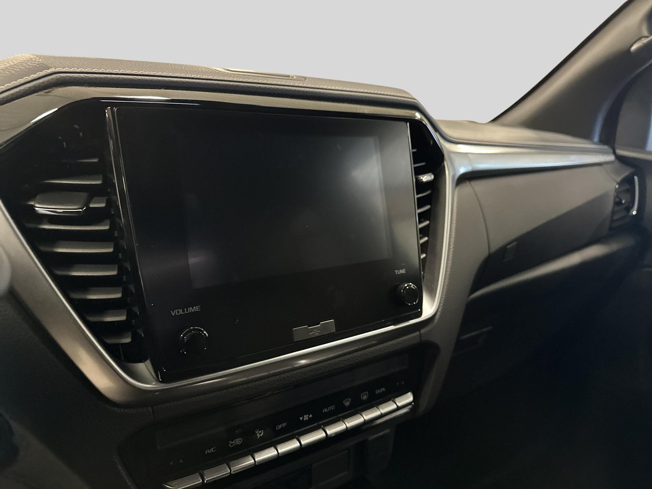 Isuzu D-Max Space Cab 1.9 CNG 4WD Automatic, 163hp, 2024