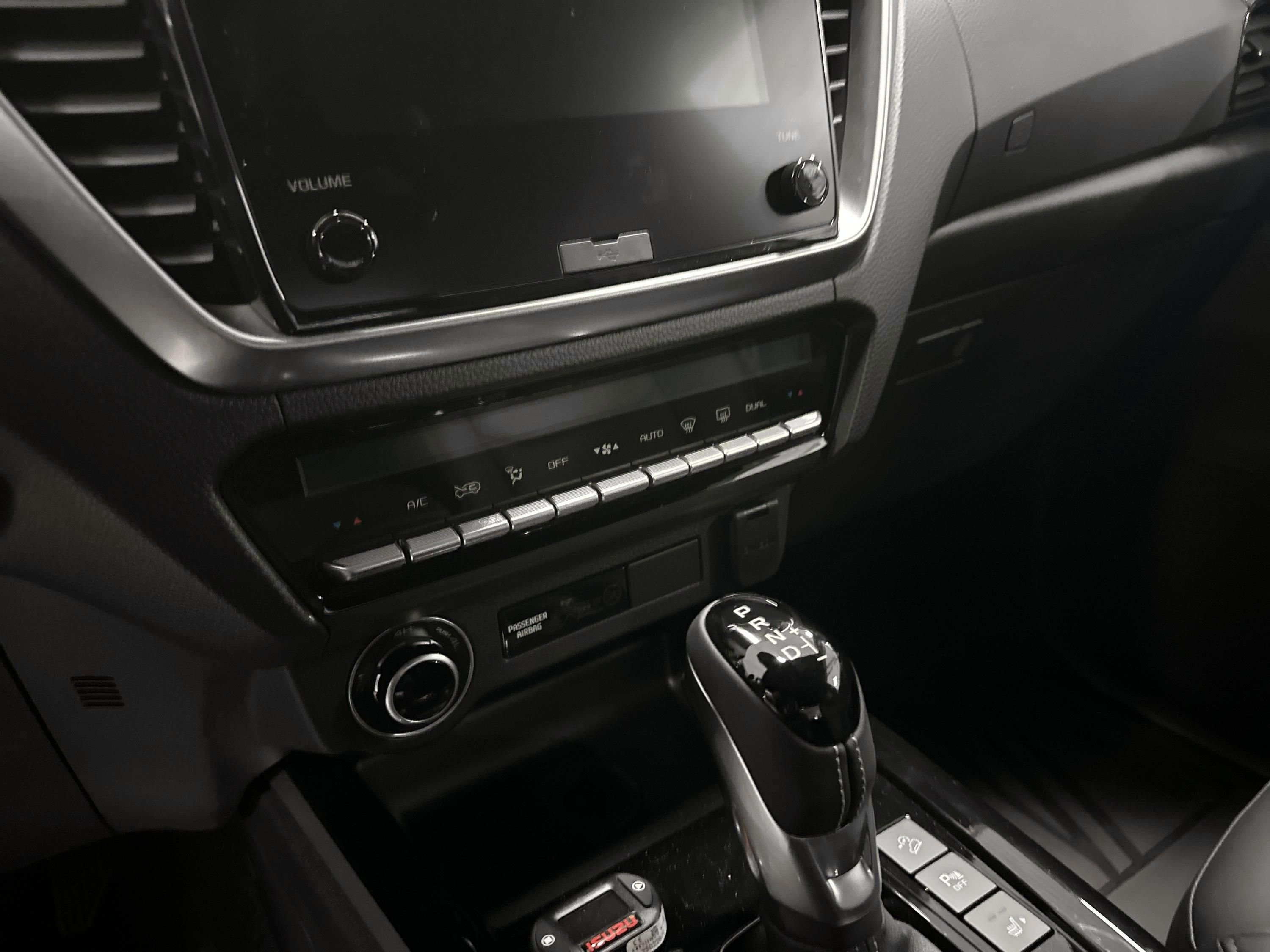 Isuzu D-Max Space Cab 1.9 CNG 4WD Automatic, 163hp, 2024