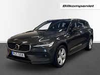 Volvo V60 Cross Country D4 AWD Advanced Edt | Läder | Drag |