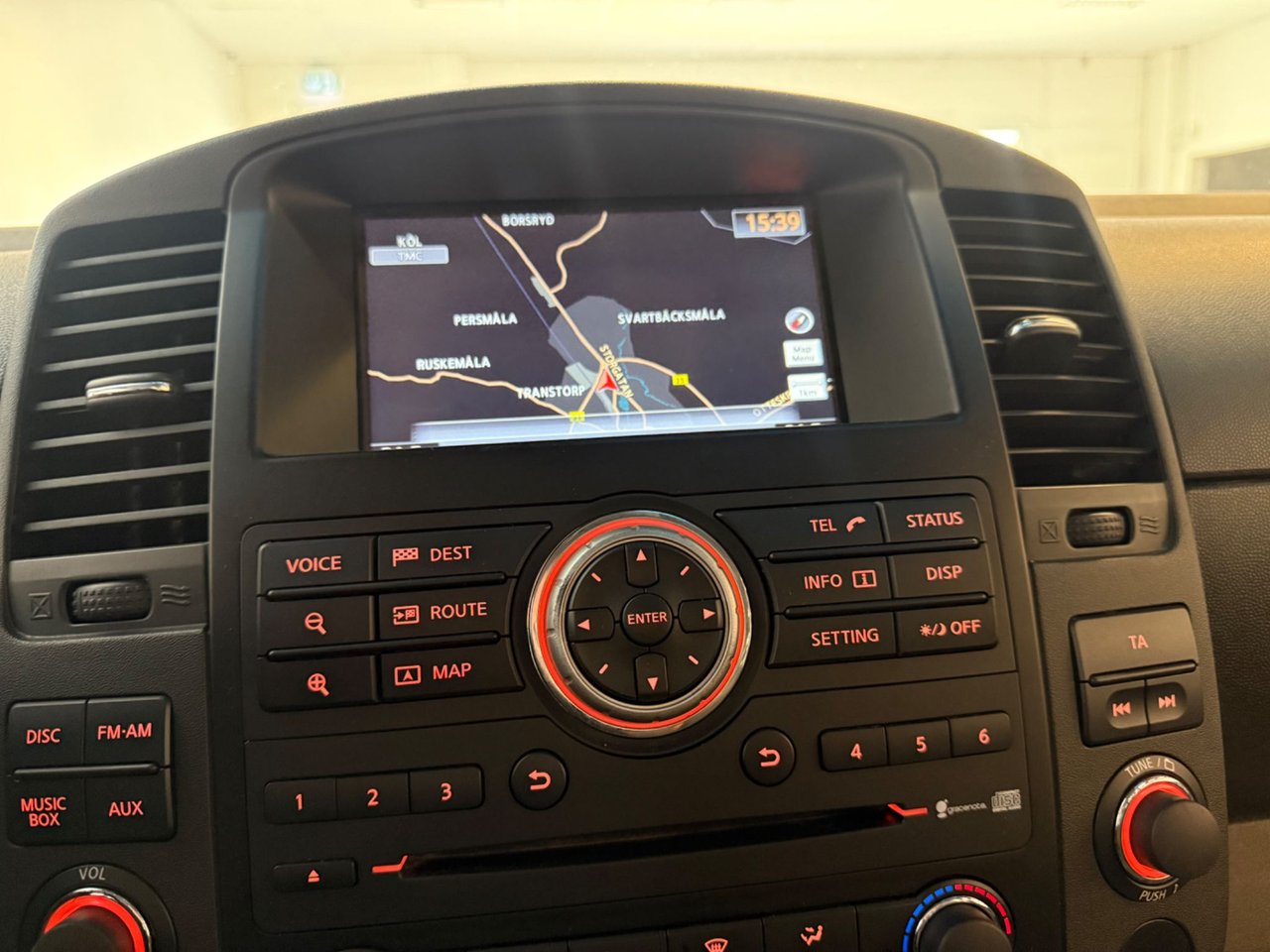 Nissan Navara Dubbelhytt 3.0 dCi V6 4x4 Automatisk, 231hk, 2014