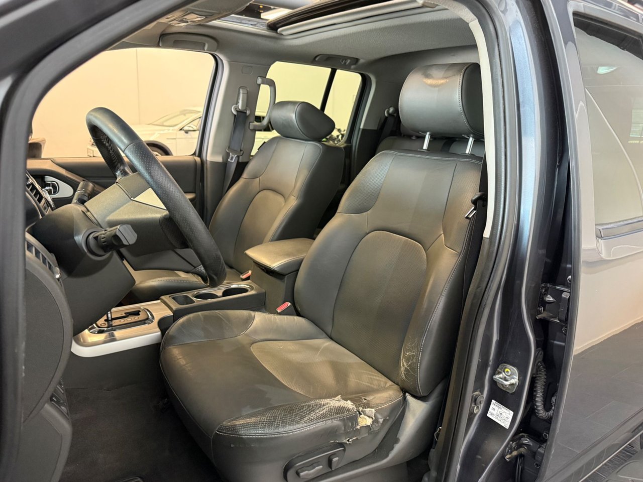 Nissan Navara Dubbelhytt 3.0 dCi V6 4x4 Automatisk, 231hk, 2014