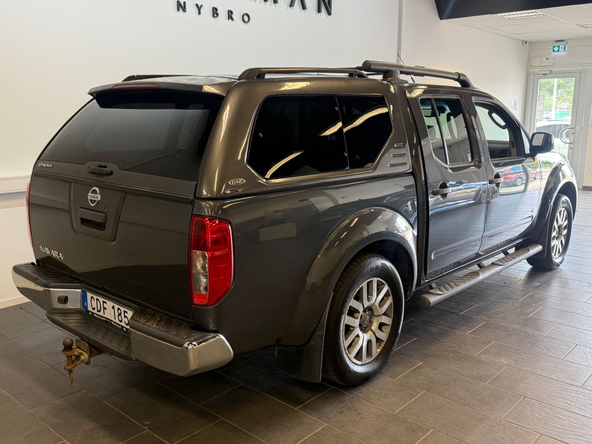 Nissan Navara Dubbelhytt 3.0 dCi V6 4x4 Automatisk, 231hk, 2014