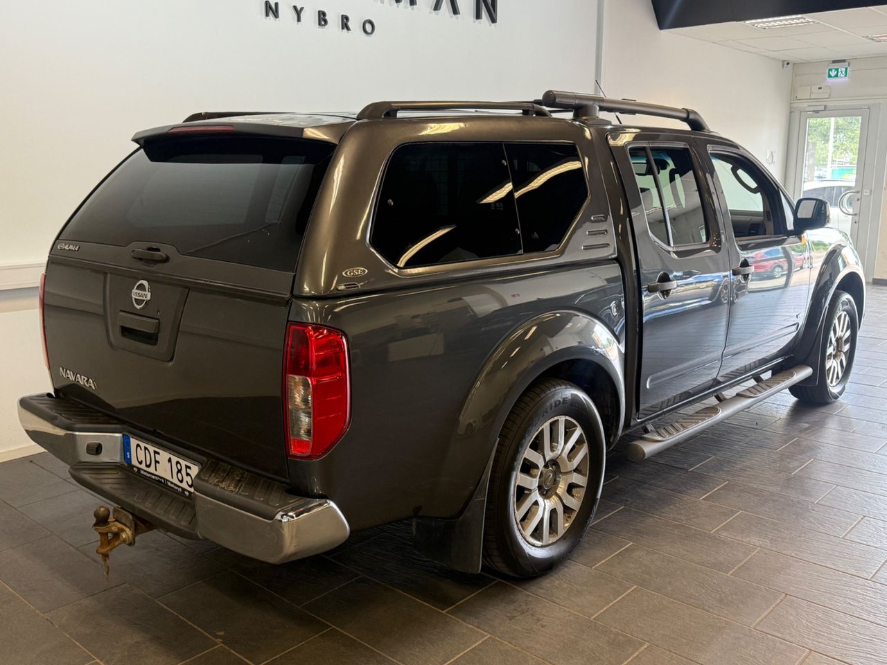 Nissan Navara Dubbelhytt 3.0 dCi V6 4x4 Automatisk, 231hk, 2014