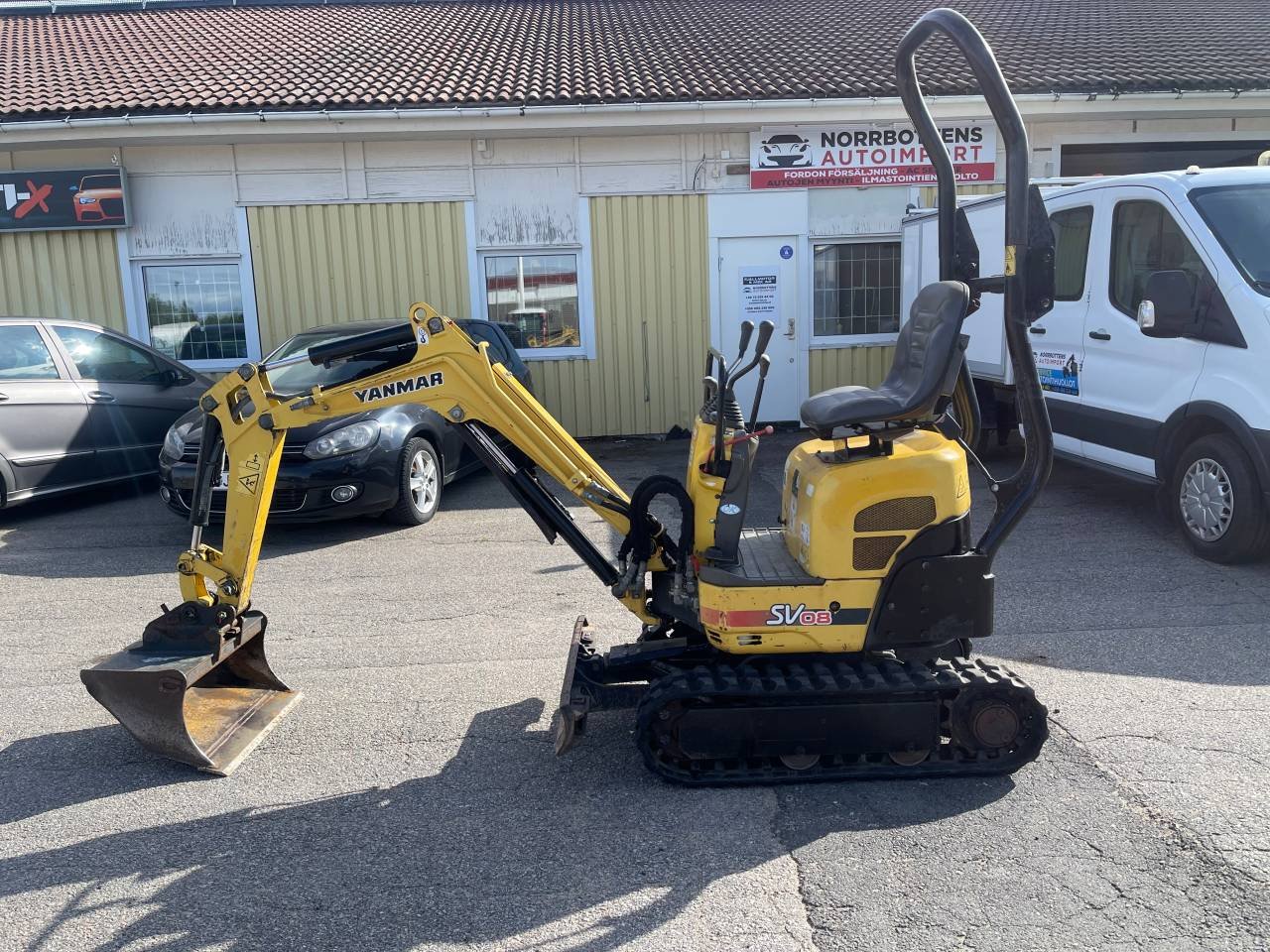 Uthyres Yanmar SV08-1A med 3s...