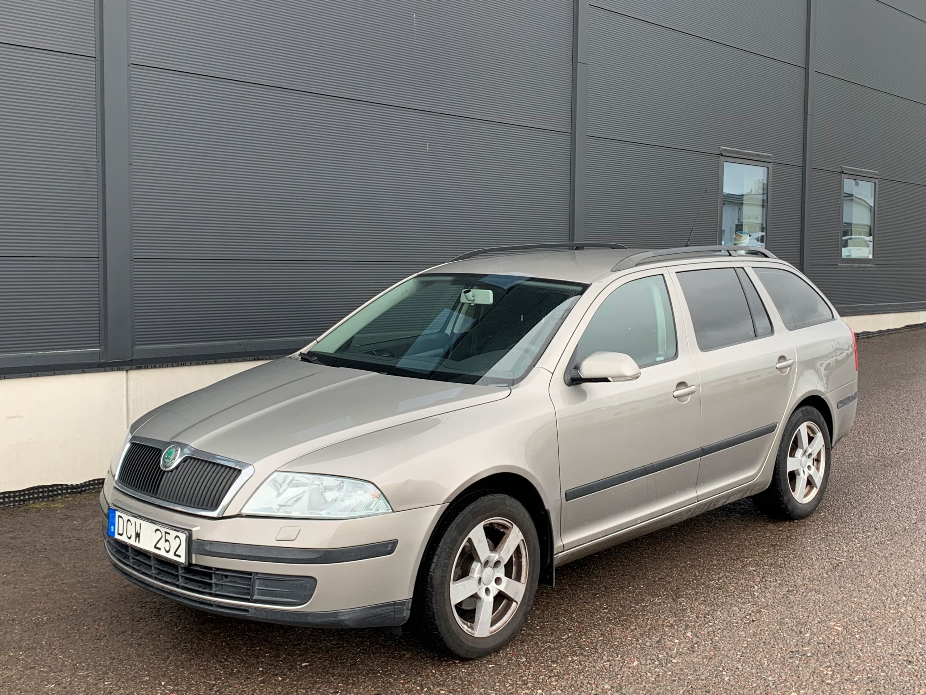 Škoda Octavia Kombi 1.6 MPI Automatisk, 102hk, 2006
