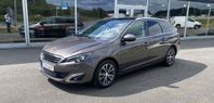 Peugeot 308 SW Allure 2.0 BlueHDi 150hk AUT Pano Backkamera