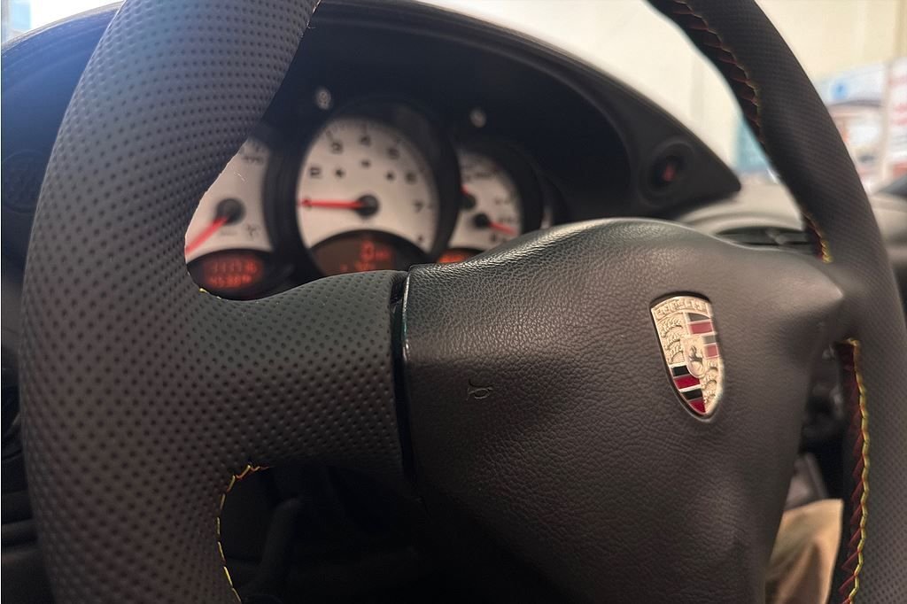 Porsche 911 Carrera Cabriolet Manuell, 300hk, 2001