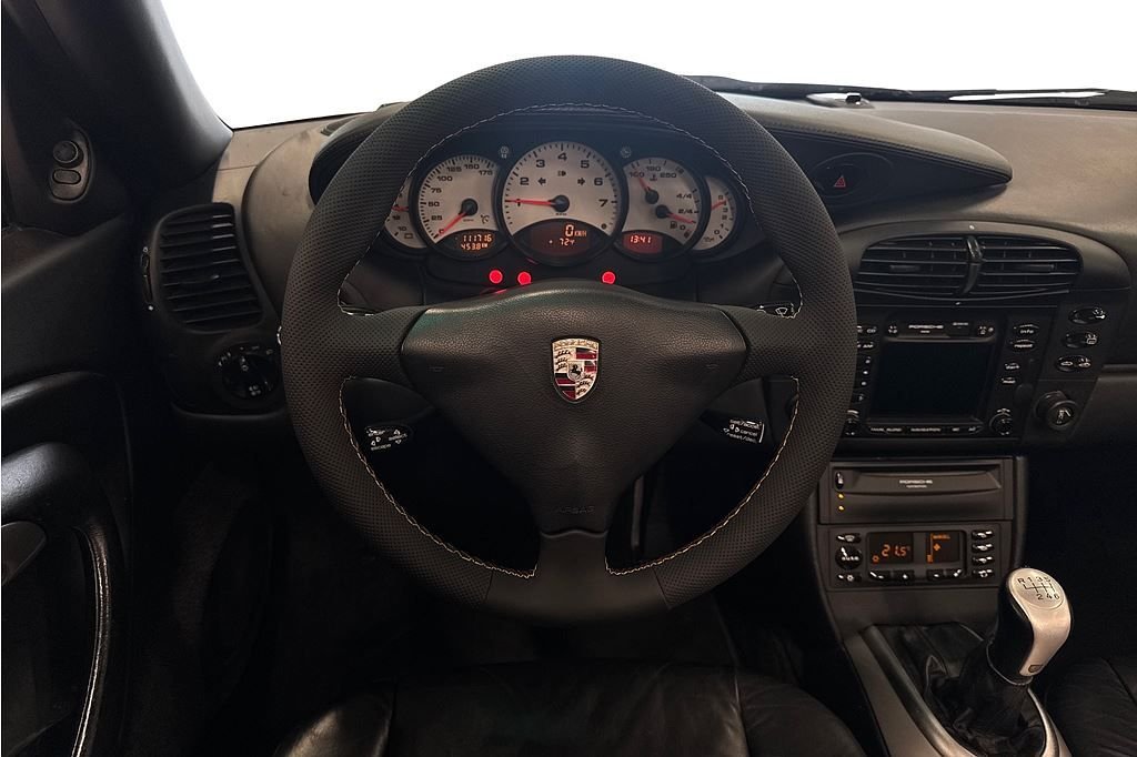 Porsche 911 Carrera Cabriolet Manuell, 300hk, 2001