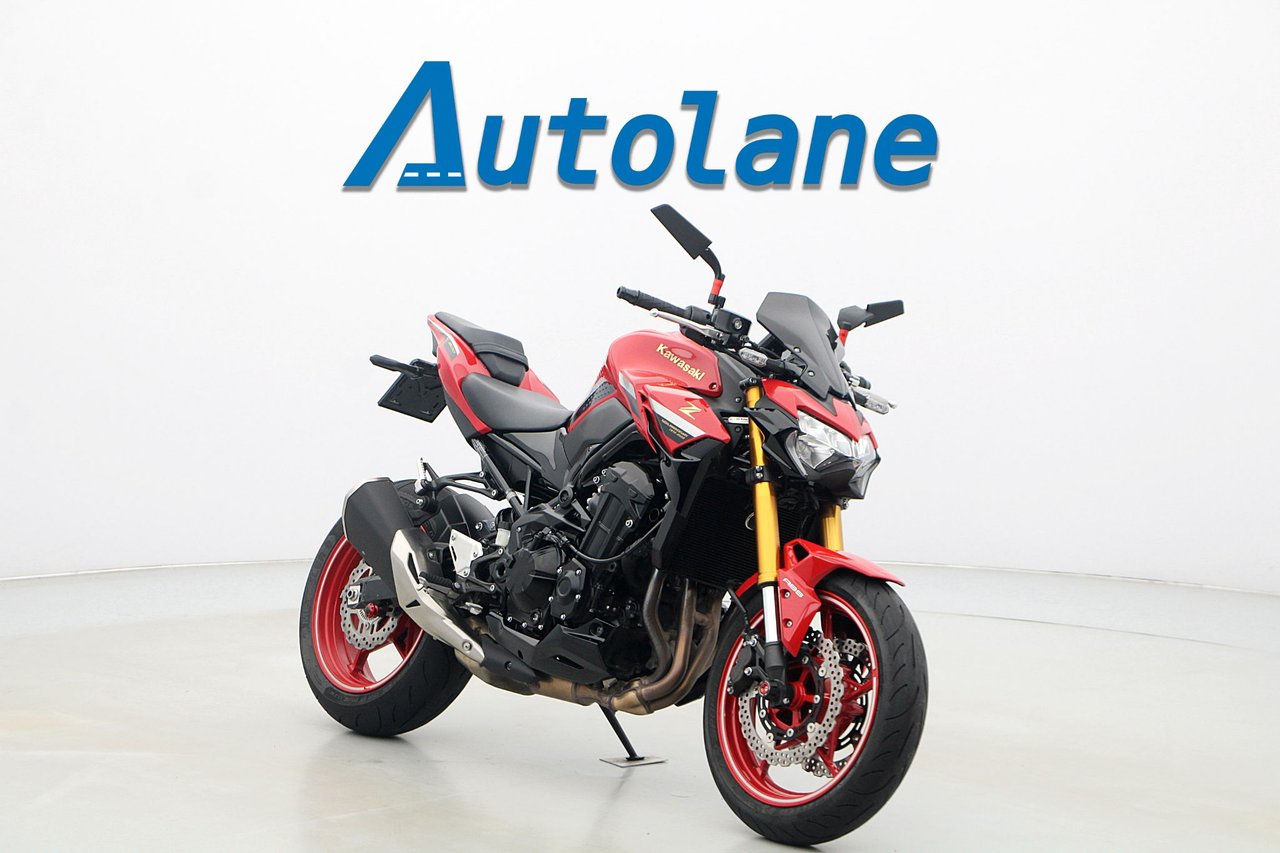 Kawasaki Z900 *50th Anniversa...