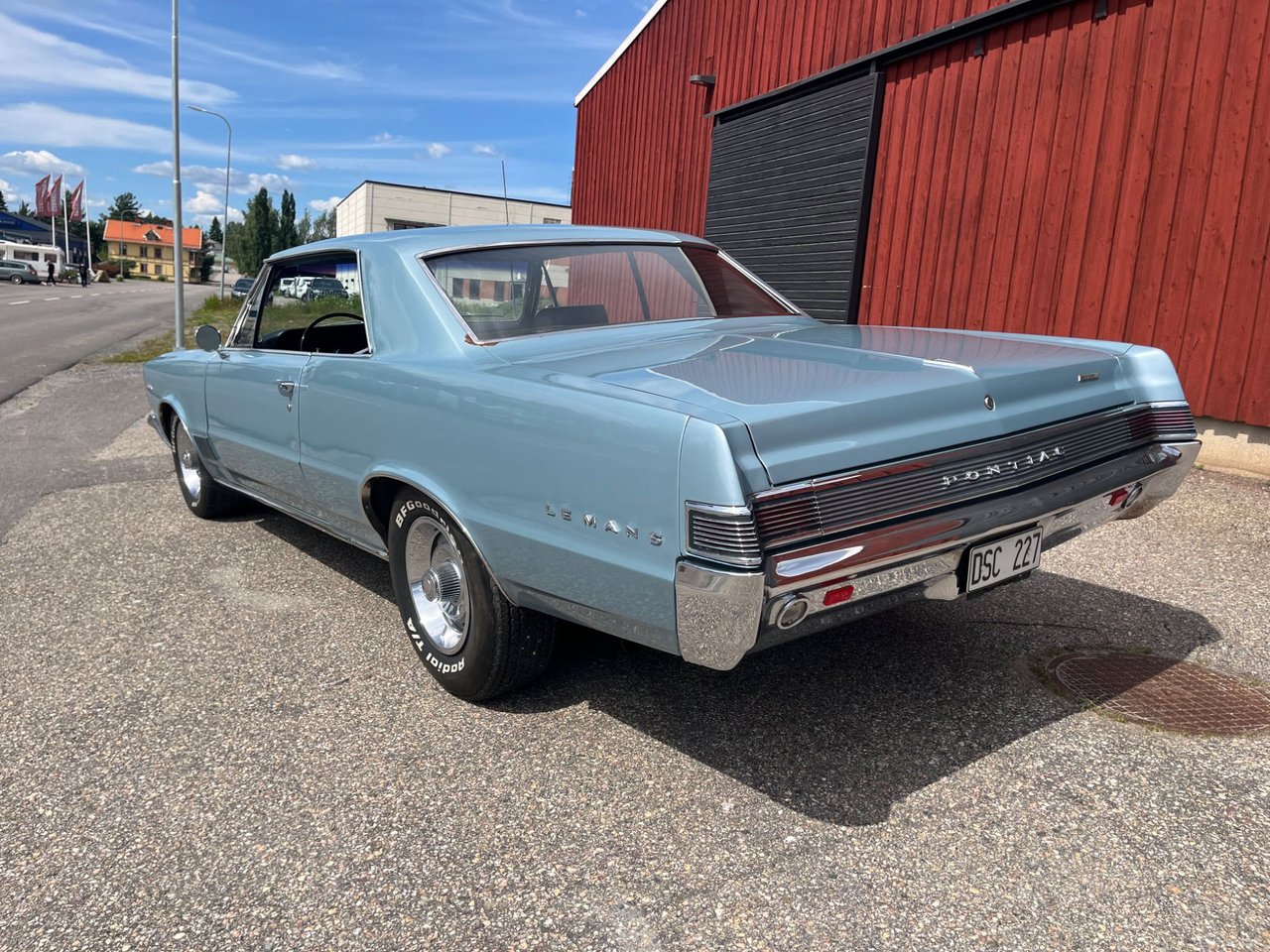 Pontiac LeMans Hardtop