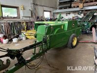 Hårdpress John Deere 349 med balkastare