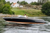 Chris Craft Black Bullet (2013)