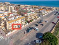 Lägenhet belägen i La Mata, precis vid stranden.