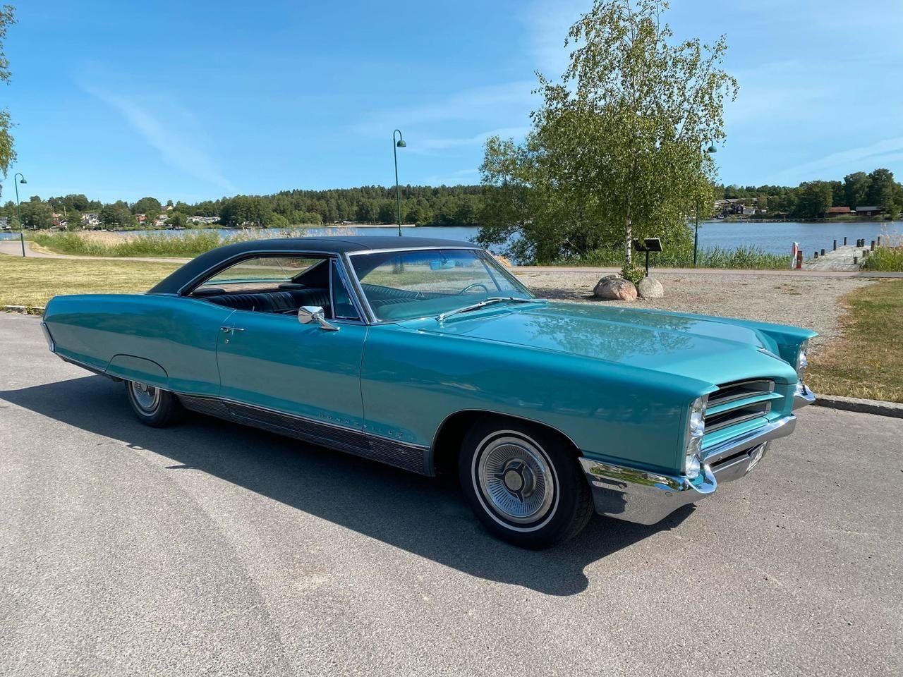 Pontiac Bonneville 2-dörrars ...