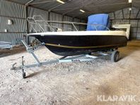 Motorbåt Viac 540 med kärra