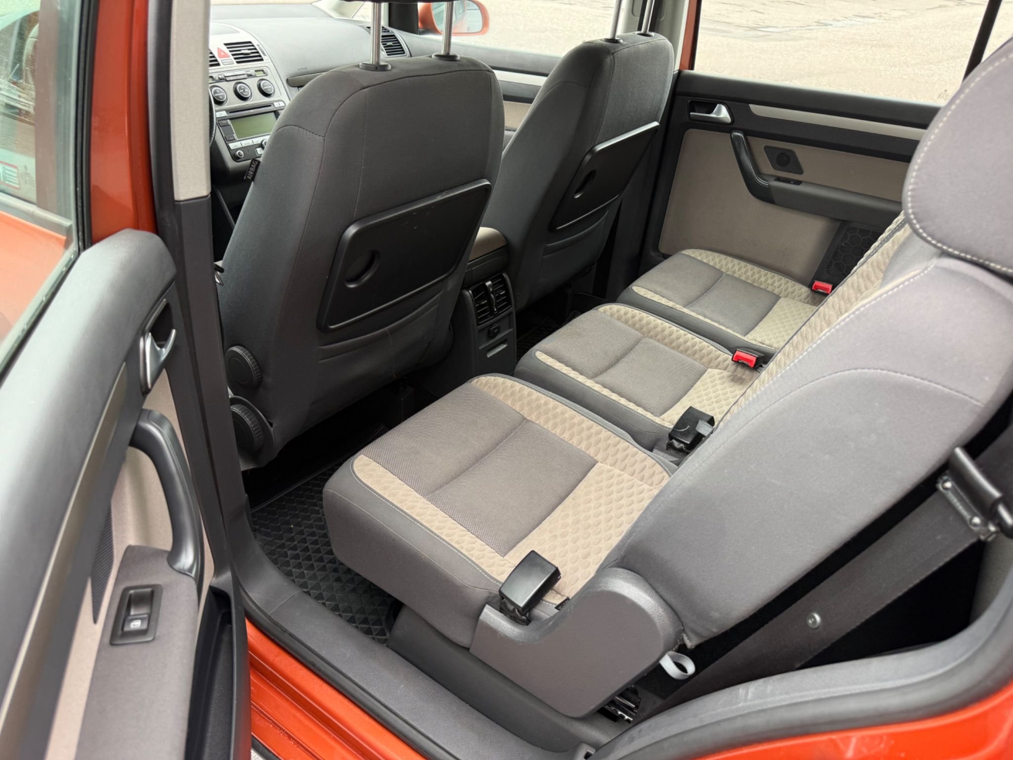 Volkswagen CrossTouran 7-seater 1.4 TSI Manual, 140hp, 2008