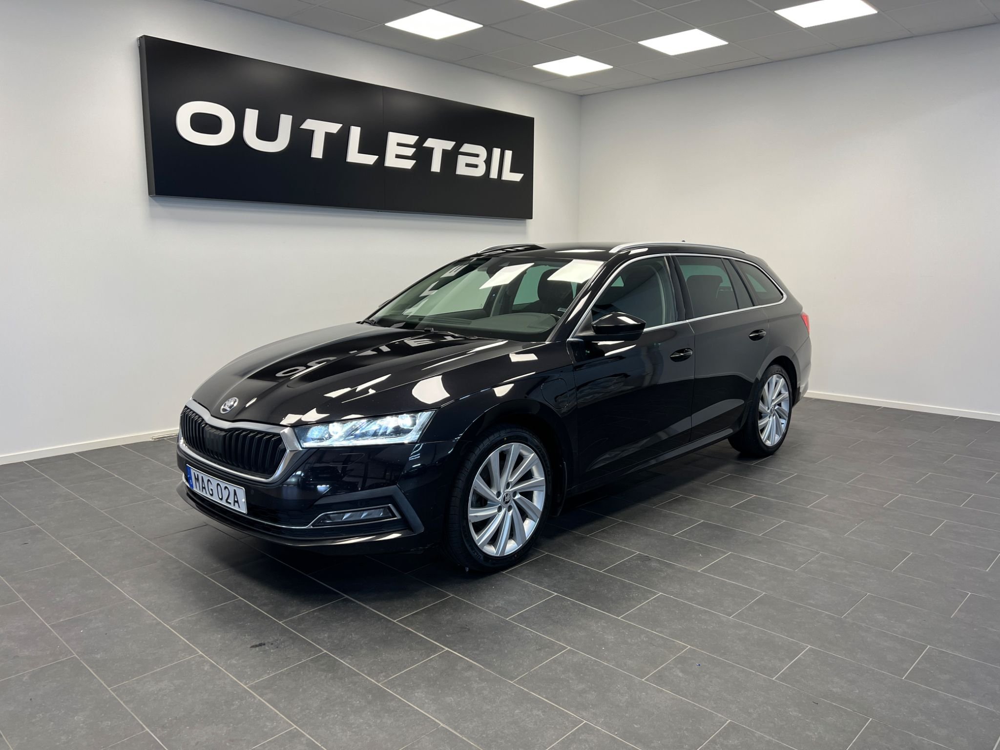 Škoda Octavia Combi iV DSG Sekventiell, 204hk, 2021