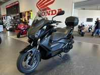 Yamaha X-Max 250