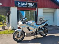 Triumph Sprint ST 995i, Nybesiktigad, Nyservad