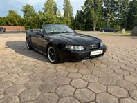 Ford Mustang GT Cab Nybesiktigad Ny Sufflett
